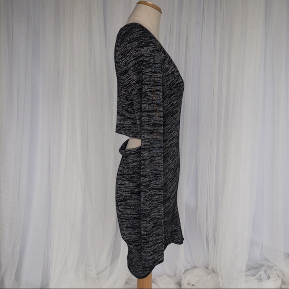 WILFRED FREE Tunic/Sweater Black and White Women's Size Medium Open Back - Picture 4 of 9